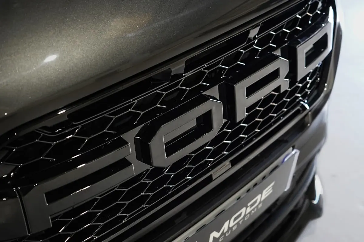 FRONT GRILLES